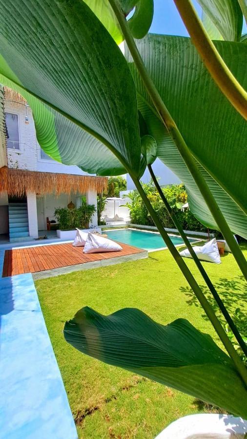Guru Canggu Екстериор снимка